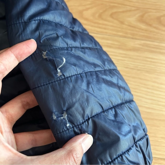 Nike Navy Hooded Quilted Puffer Jacket Youth 7 Large- Flaw - Picture 8 of 9